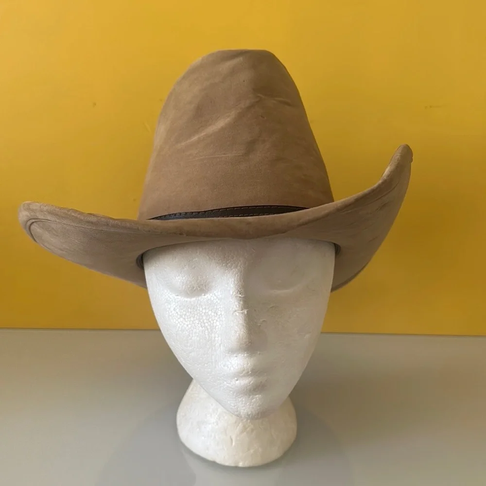 Bailey U-Rollit Brick Crown Western Cowboy Hat in Tan Velvet